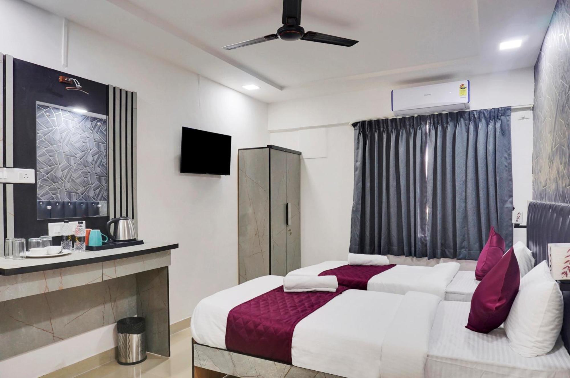 פונה Hotel Orchard Park מראה חיצוני תמונה